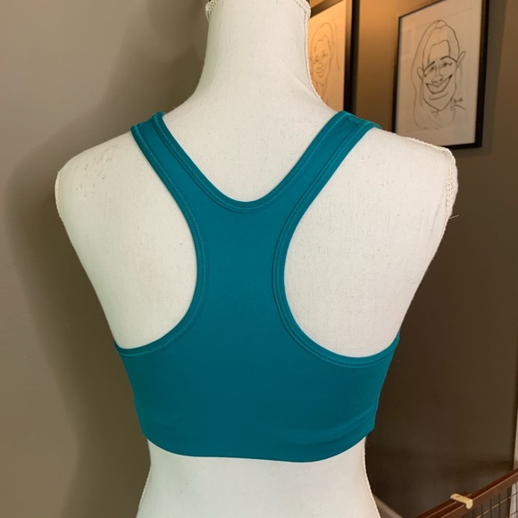 Nike sports bra - Picture 2 of 4